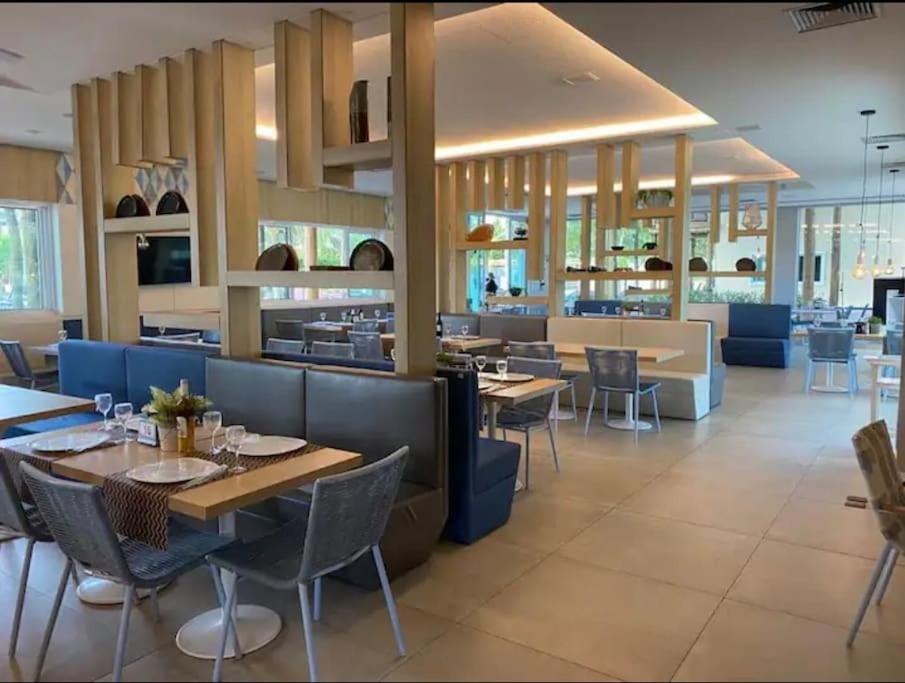 Golf Resort, 3 Suites, 110m2, Porto Dunas Prox Ao Park *